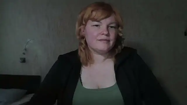 XXX chat uživo modela KrisryOxNiksss