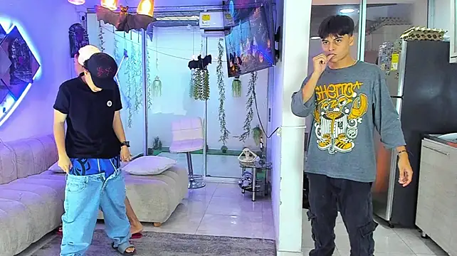 Chat +18 de Houseofwarrios ao vivo