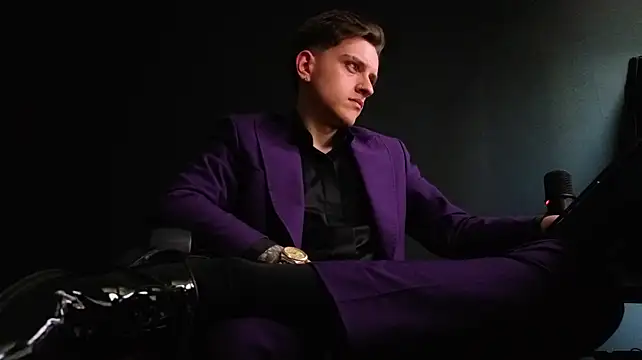 Онлайн чат XXX FelixStarkk