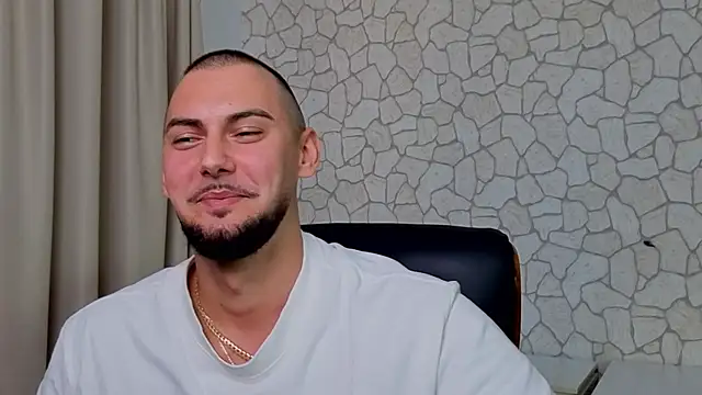 ClintMasters' Live XXX Chat