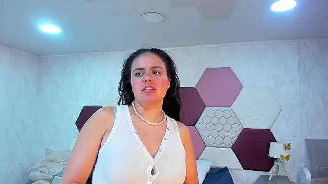 Chat +18 de ArielleWilde ao vivo
