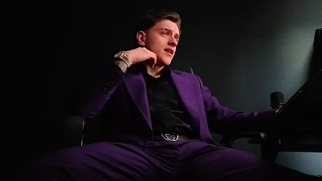 Онлайн чат XXX FelixStarkk