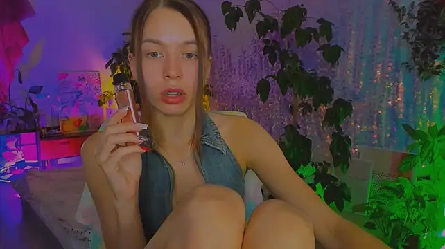 poli__ Chat XXX live