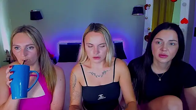 Chat XXX en directo de MagicEyess