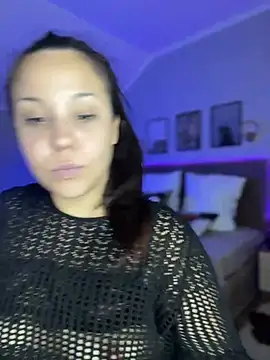 LushBySofa's Live XXX Chat