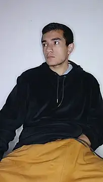 Thick_Cock 现场XXX聊天