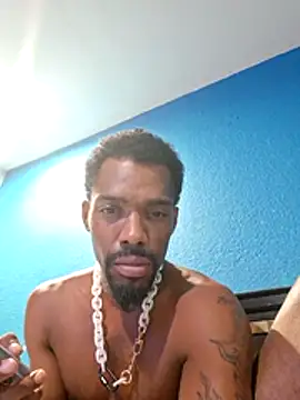 214KingLonggg Chat XXX in diretta