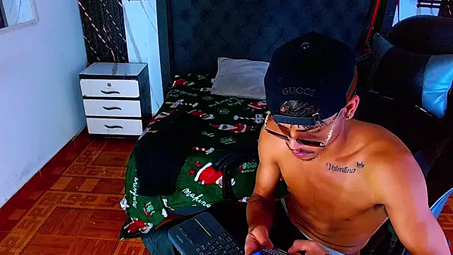 Angel_foxc13n Live XXX chat