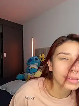 Your_rosalie Adlı Modelin Canlı XXX Sohbeti