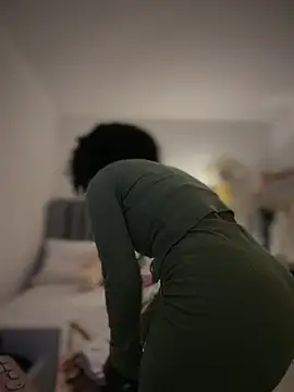 CharlottX Chat XXX live