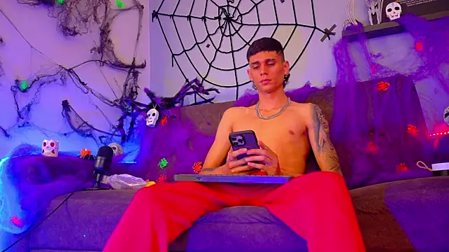 BryanGrey__ Webcam Show