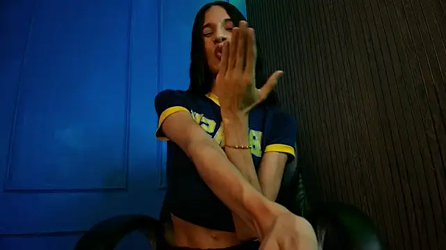 แชท XXX สดของ Nikki_Vesper