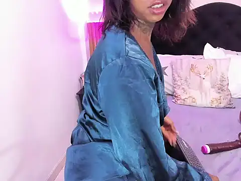 Pauline_Fox's Live XXX Chat