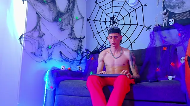 BryanGrey__ Webcamshow