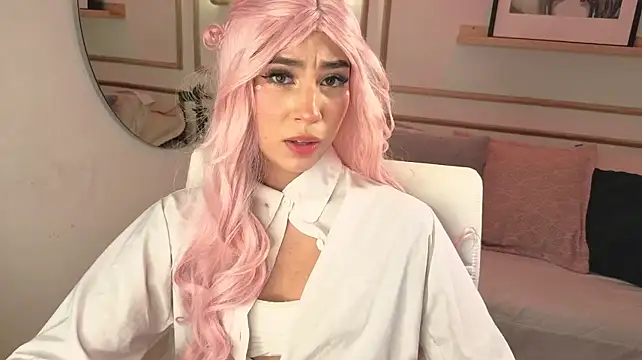 Nanami_ Adlı Modelin Canlı XXX Sohbeti