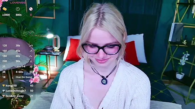 ChloeWellsn Live XXX chat