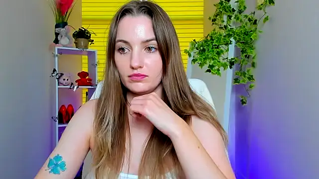 Mila-moon's Live XXX Chat