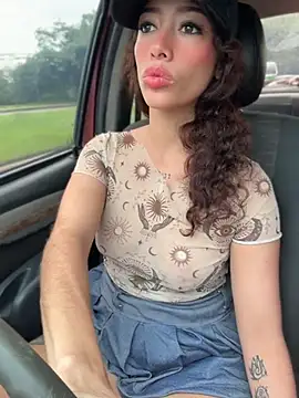 roxyrougee Chat XXX live