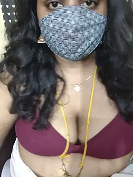 Lilly_ellow – Naživo XXX chat