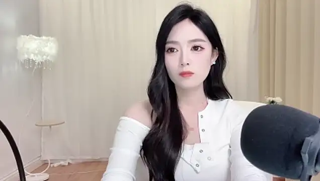 LiLy0608's Live XXX Chat