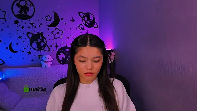 Chat +18 de itscharlliee ao vivo