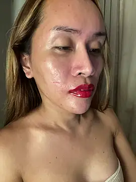 RomanticPearlTS – Naživo XXX chat