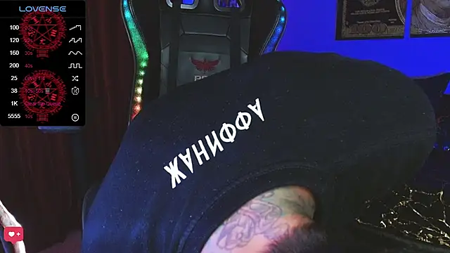 Živý XXX chat jhonny__ackerman