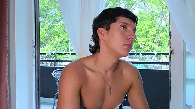 JacoboSwam's Live XXX Chat