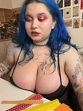 دردشة BigBoobsShow_ الجنسية المباشرة