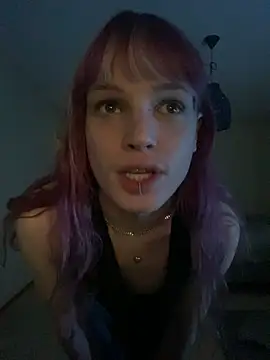 Divabolical's Live XXX Chat