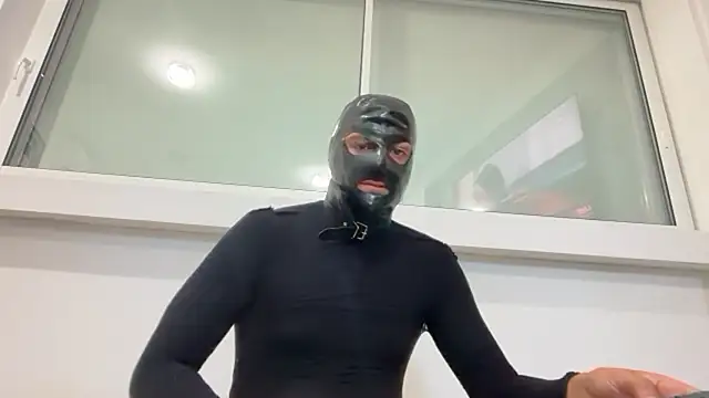 sualatravslave 网络视讯表演