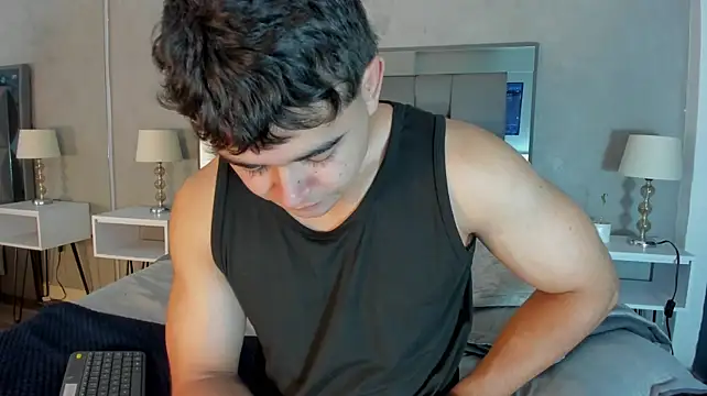 Charlie___Musk Chat XXX in diretta