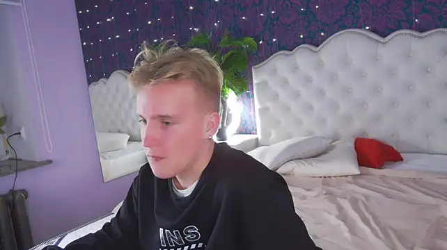 _AlexHot_ Live XXX Chat
