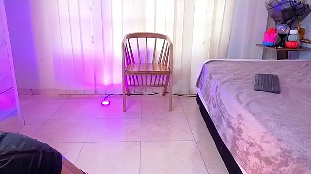 Mariana_KaloのライブXXXチャット
