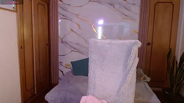 Chat +18 de kittycatw ao vivo