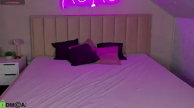 Alexa_Carte Adlı Modelin Canlı XXX Sohbeti