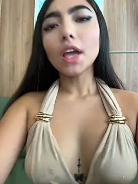 Valentina-gomezz Adlı Modelin Canlı XXX Sohbeti