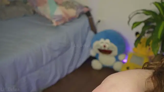 Lil_Belaa Adlı Modelin Canlı XXX Sohbeti