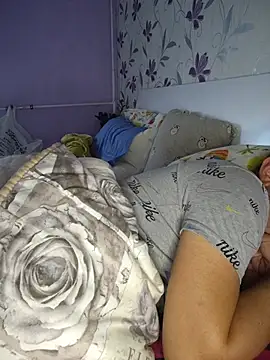 Berti3128n Live XXX chat