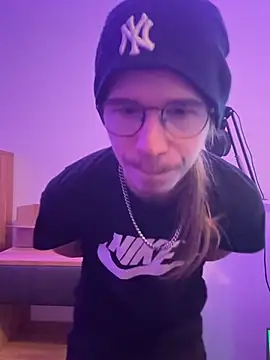 Chat XXX Live YoungSebi