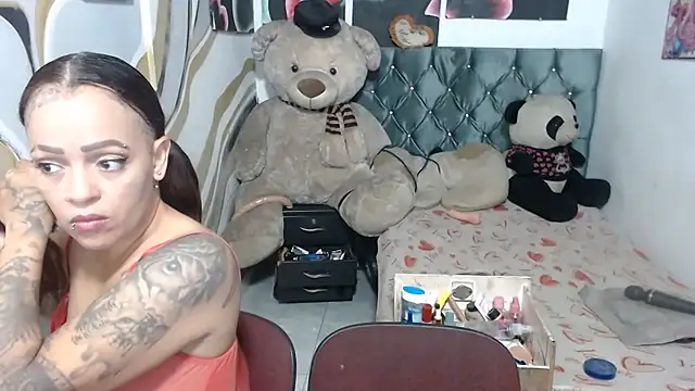 manzanahot9 élő XXX-chatje