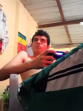 Ortiz3404's Live XXX Chat