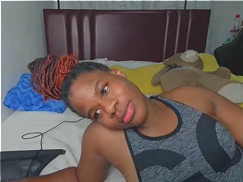 Chat +18 de bobo_leesha01 ao vivo