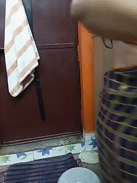 Manjudear élő XXX-chatje