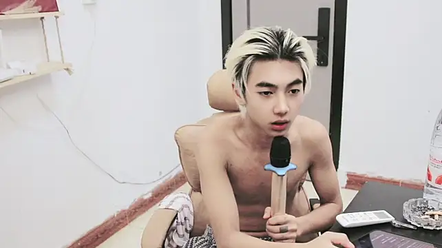 Chat XXX en directo de V_I_P_7