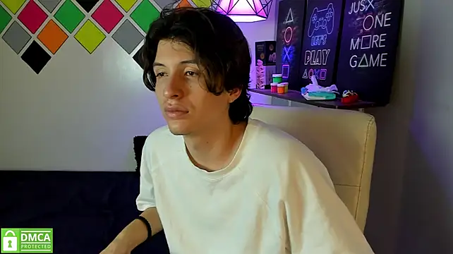 Marcoviolet Live XXX Chat