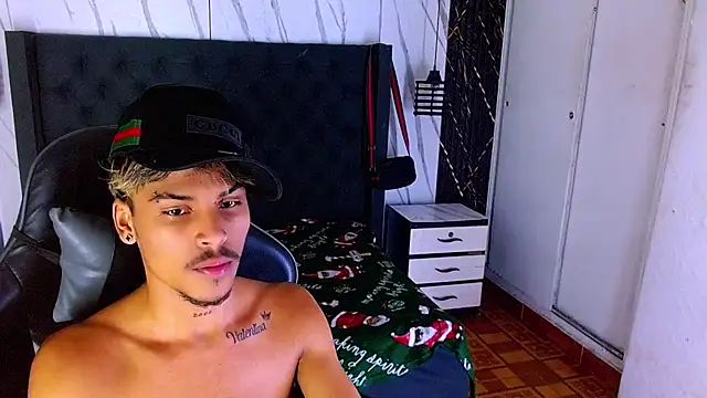 Angel_foxc13 XXX чат на живо