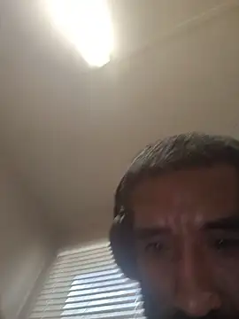 Mikey210420 Webcam-Show
