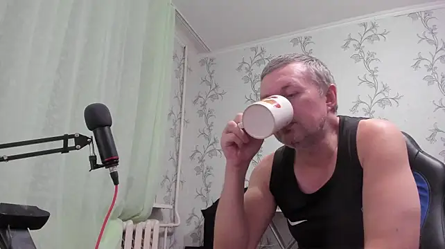 SanFrantsisko's Live XXX Chat