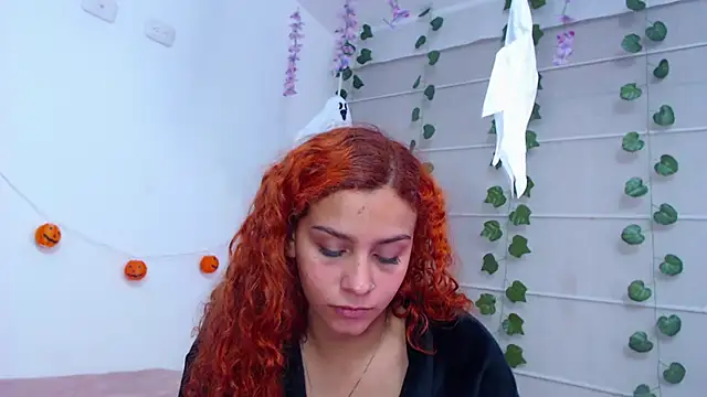 Chat +18 de Sarabubbie ao vivo